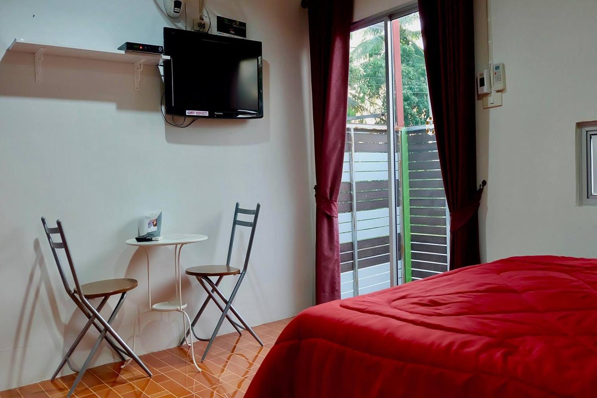 Ruai Thong Pong Pai Hotel